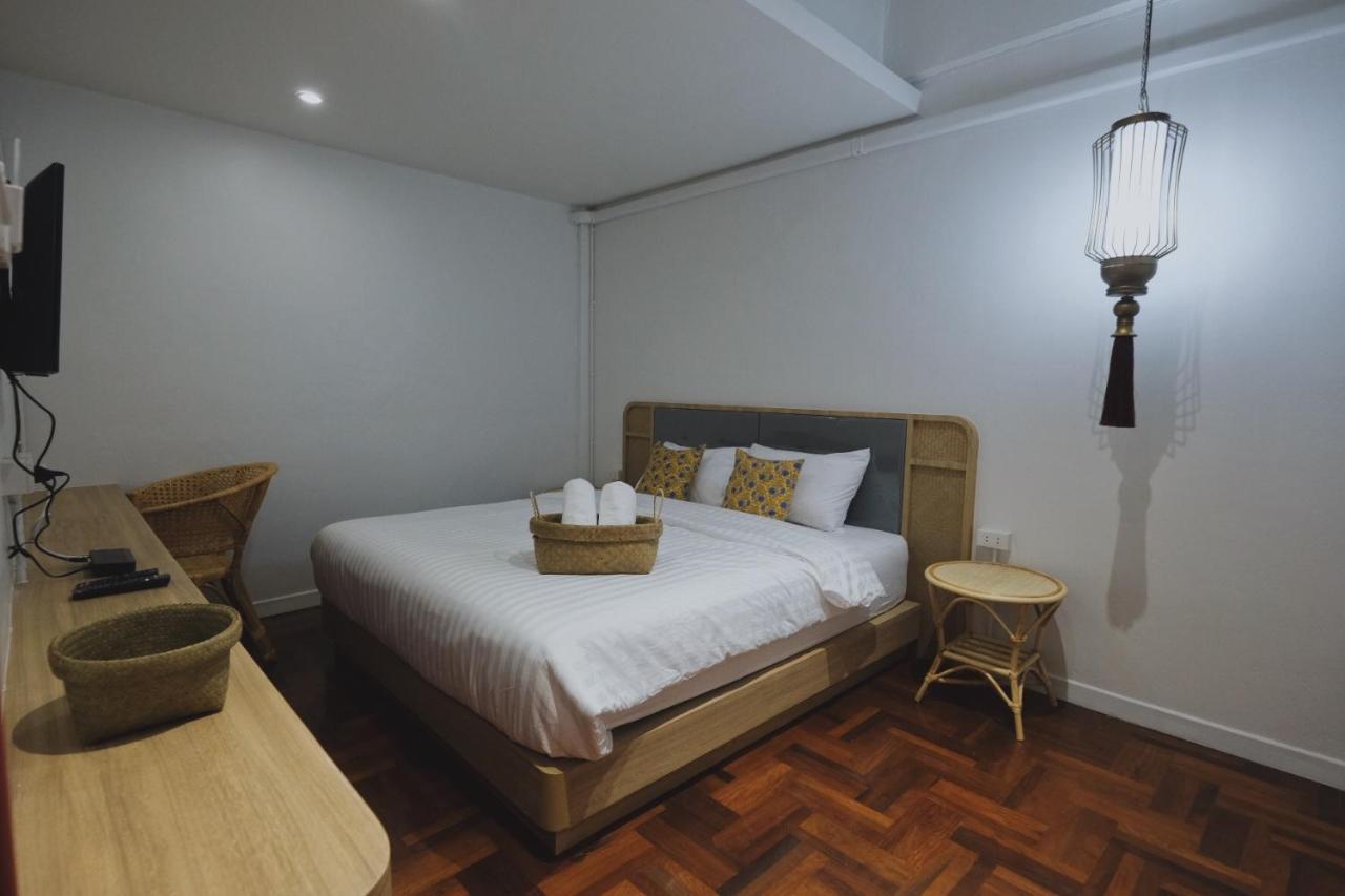 Matou Hostel & Cafe Ban Laem Muang Exterior foto